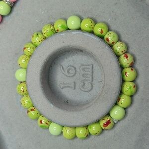 candy apple Green with red specks  glass bead bracelet 8mm